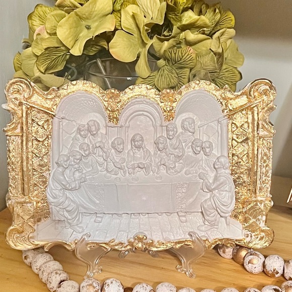 Gold and White Decorative Plaque - Picture 1 of 2